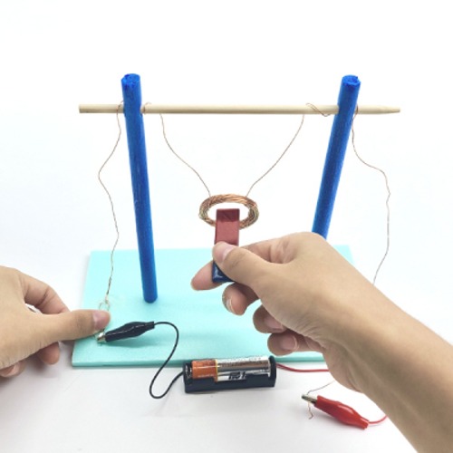 [HS] 전자석을 이용한 장난감 만들기 세트(홀더,건전지,막대자석등 포함) - 5인용