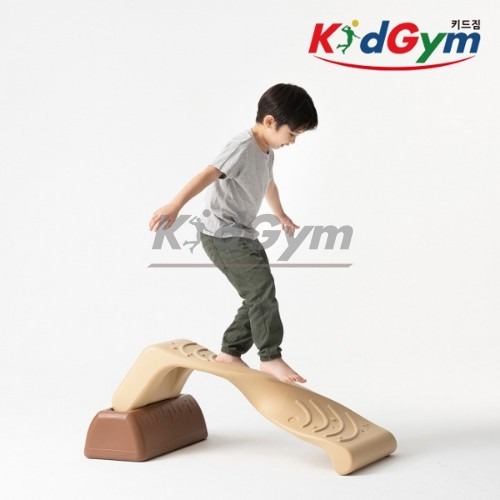 유아동체육 Gym 나선밸런스균형대